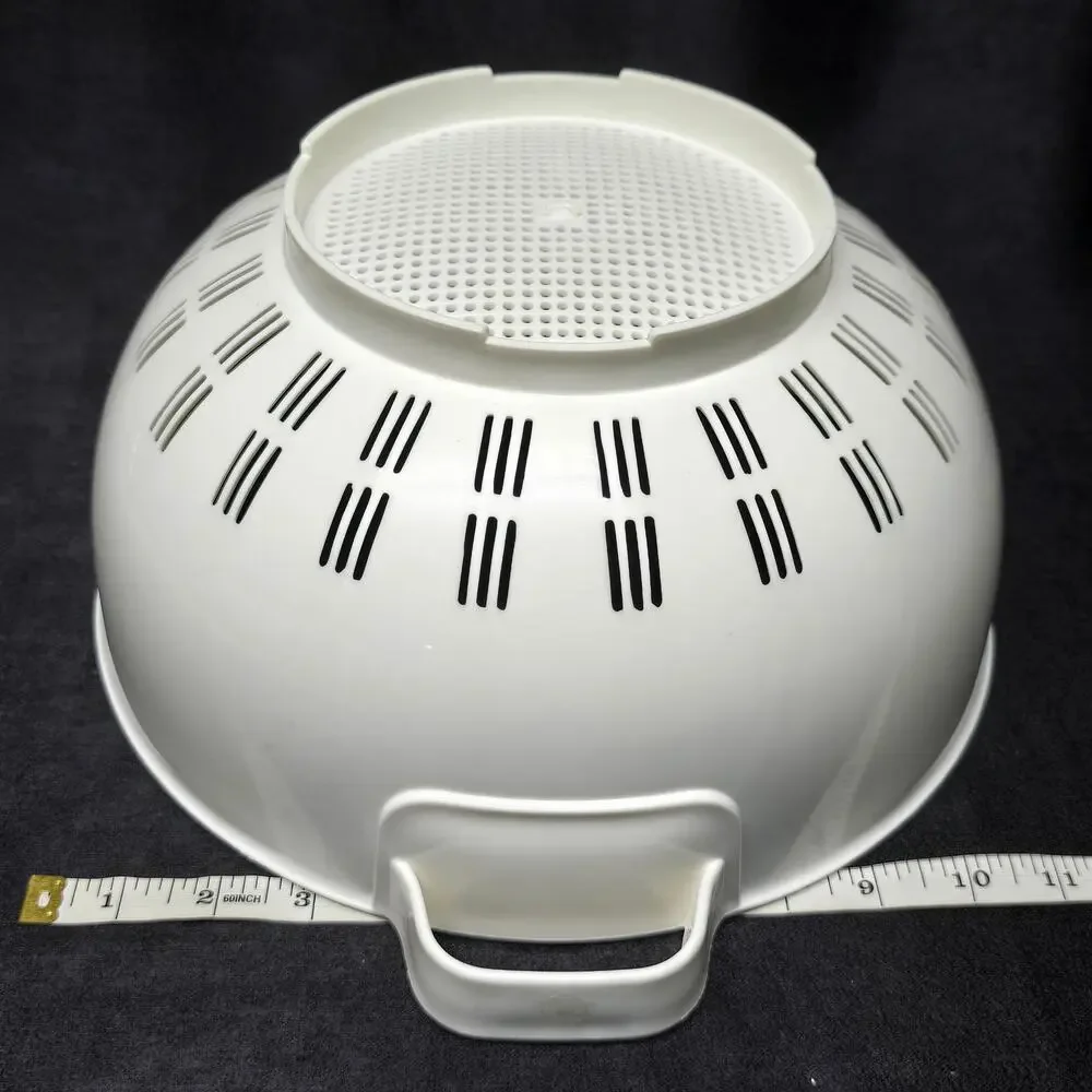 Vintage Kamenstein Colander Strainer White Large Sturdy Thick Plastic Kitchen